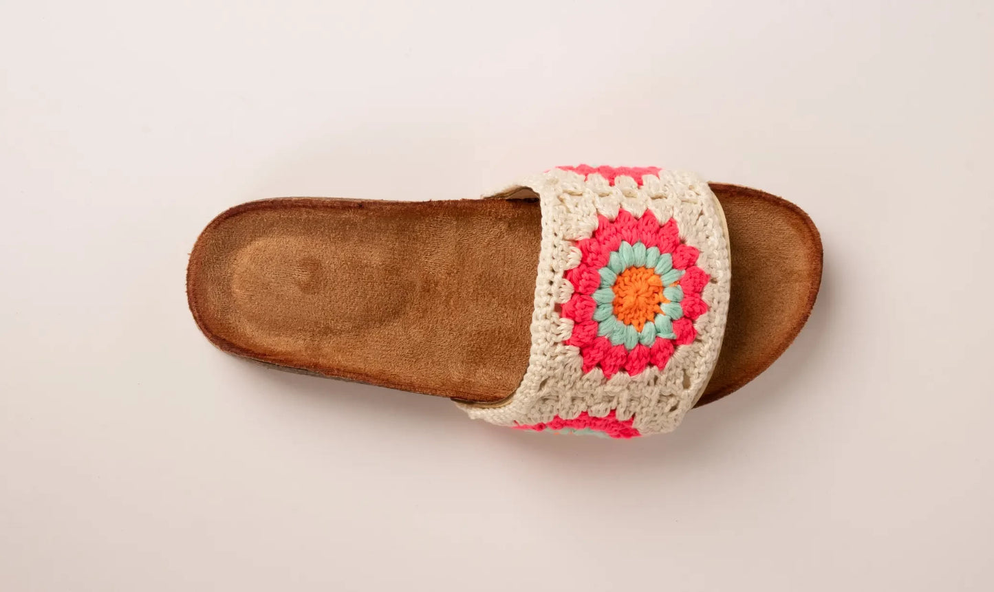 417-11 Crochet Slipper