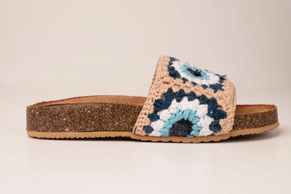 417-11 Crochet Slipper