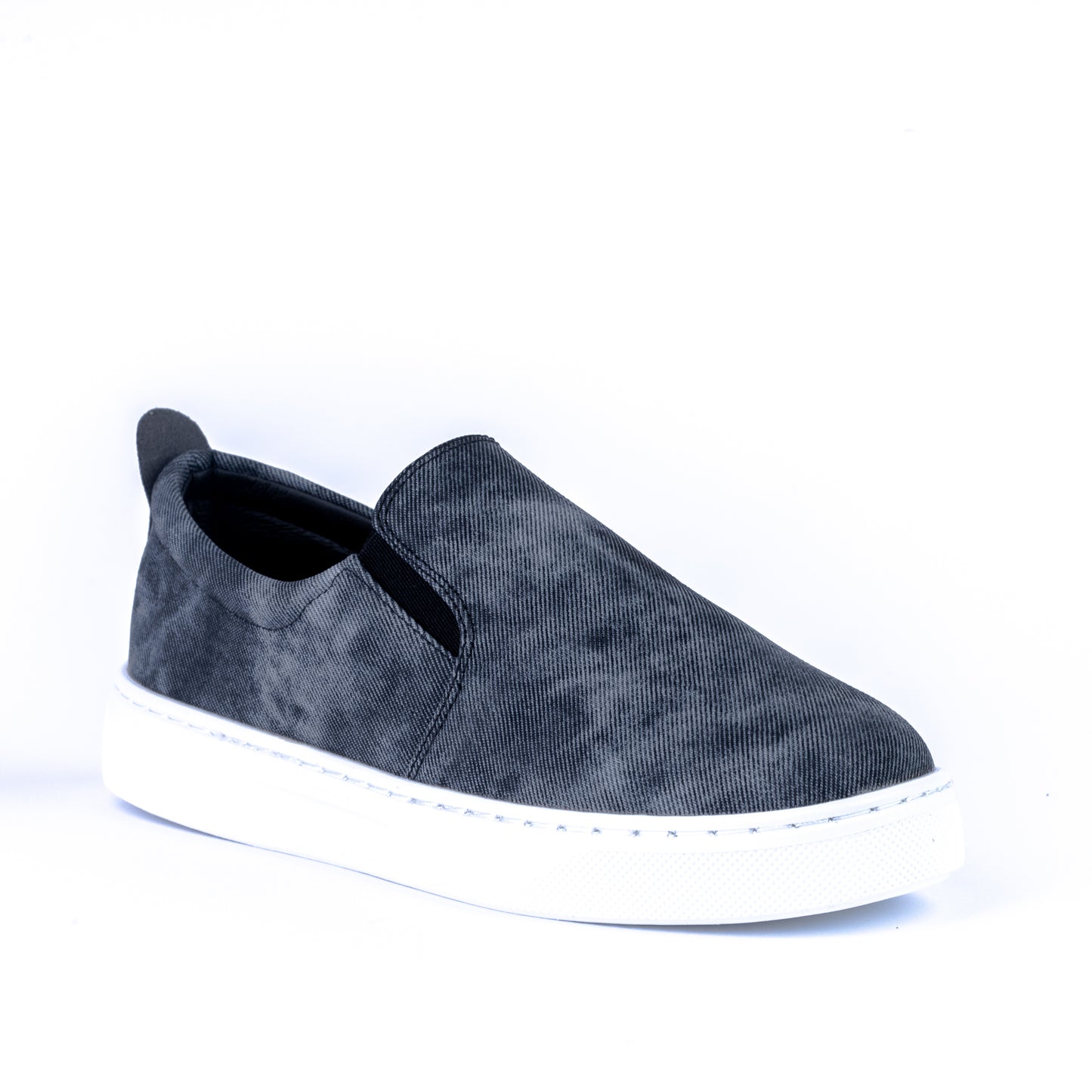 NXT1 Flat Sneaker