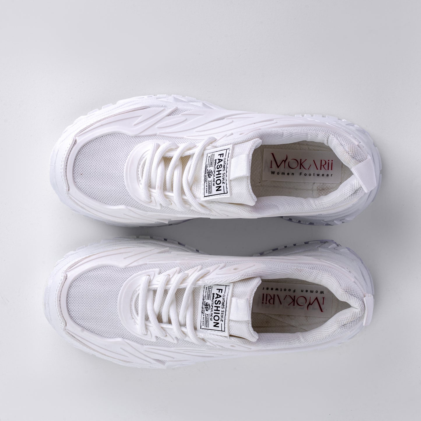 M104 Flat Sneaker