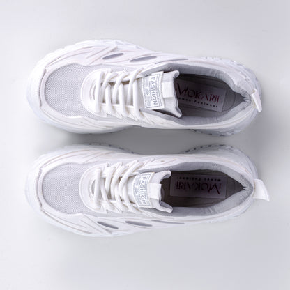 M104 Flat Sneaker