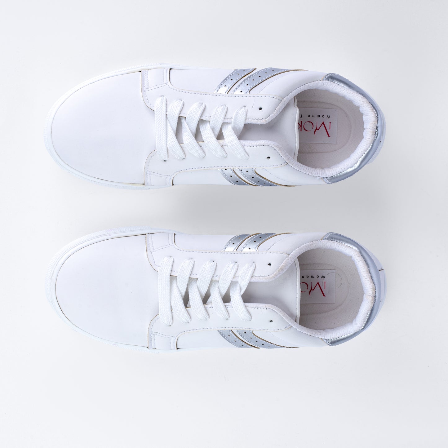 BK1 Flat Sneaker