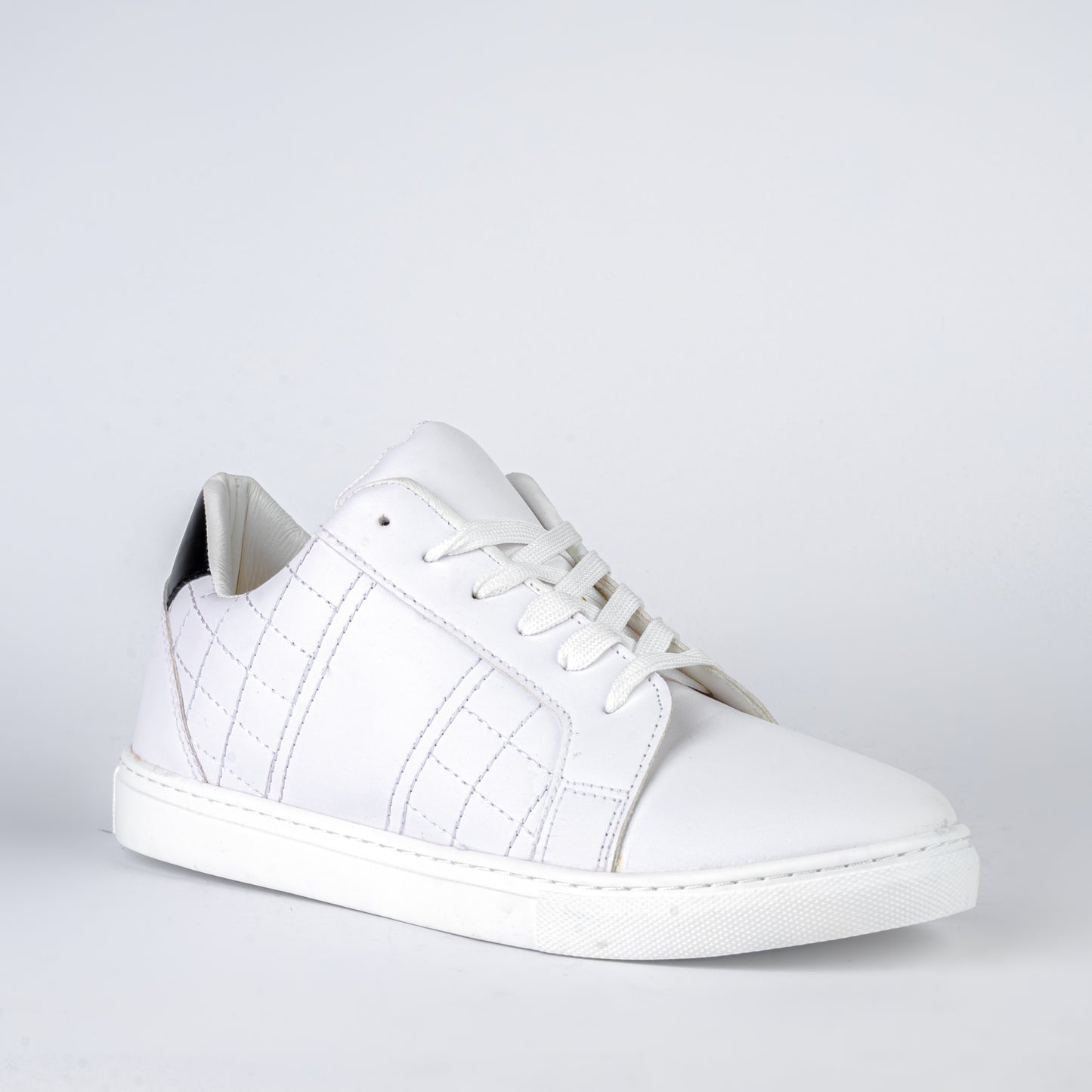 BK2 Flat Sneaker