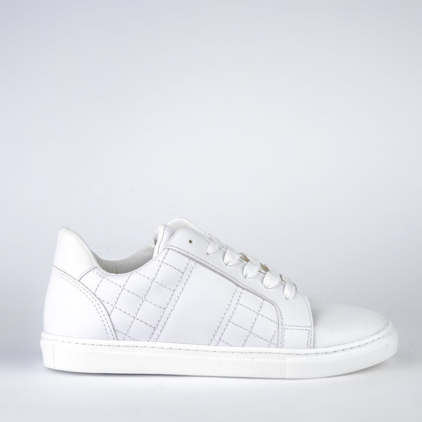 BK2 Flat Sneaker